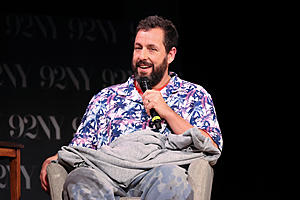 Adam Sandler Crashes Movie Screening In Minnesota