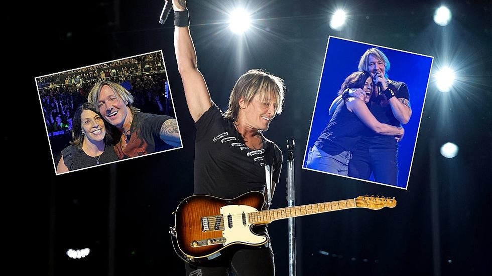 WATCH: Keith Urban + Duluth Woman Share Special Moment Onstage In Las Vegas
