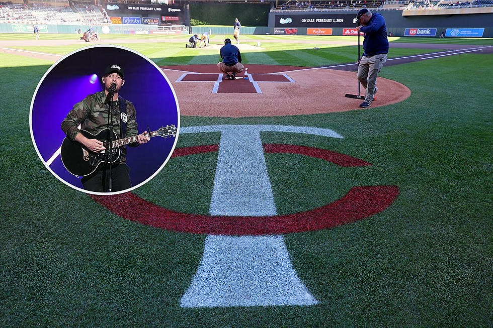 This ACM Award-Winning Country Star Could Have Been Part Of The Minnesota Twins