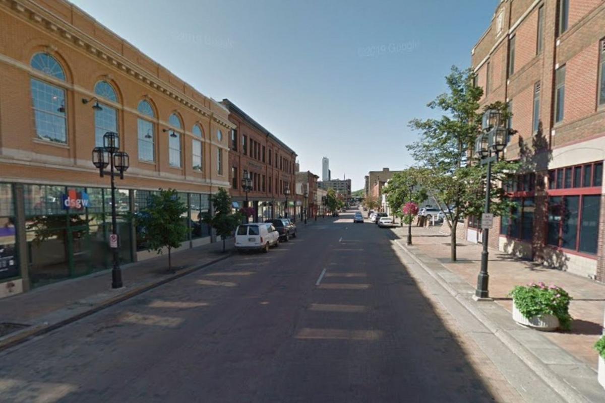 25-Year-Old Arrested After Downtown Duluth Stabbing 25-Year-Old Arrested After Downtown Duluth Stabbing