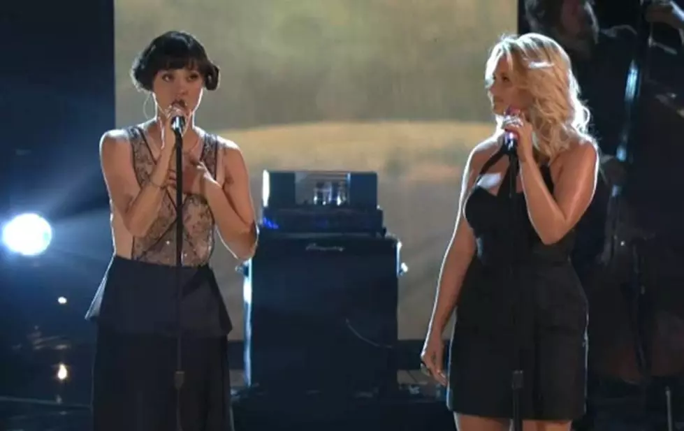 Miranda Lambert Performs With ‘The Voice’ RunnerUp Dia Frampton [VIDEO]