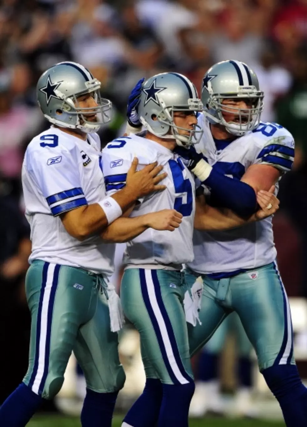 Dallas Cowboys Win Squeaker &#8212; Caption This