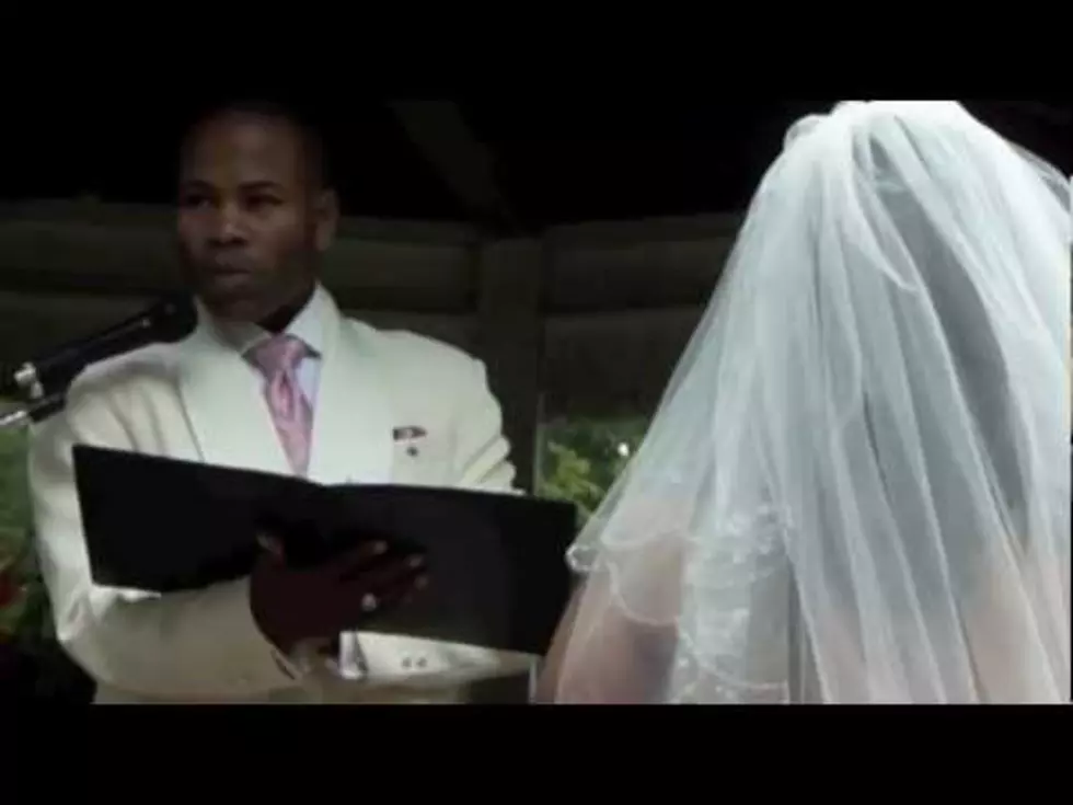 This Can&#8217;t Be A Good Sign For The Start Of Wedded Life [VIDEO]