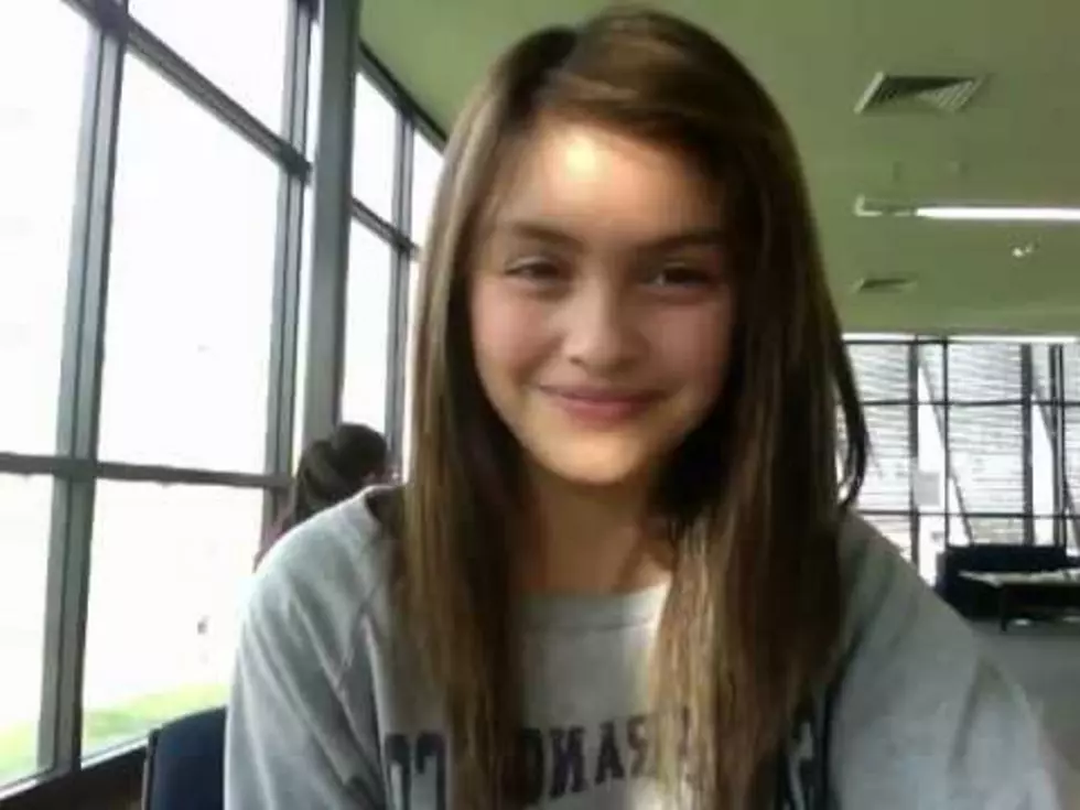 Teenage Girl Has Eyebrows That Can Dance[VIDEO]