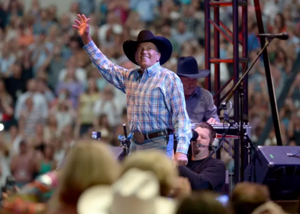 George Strait Takes A Final Bow [Video]