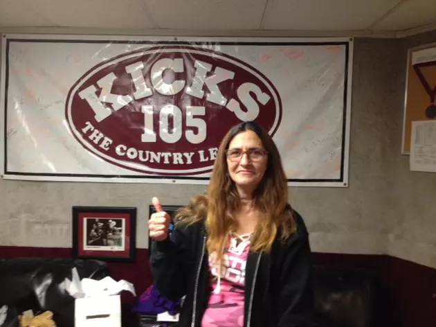 Polk County Woman Scores $1,000 on PowerCash Contest