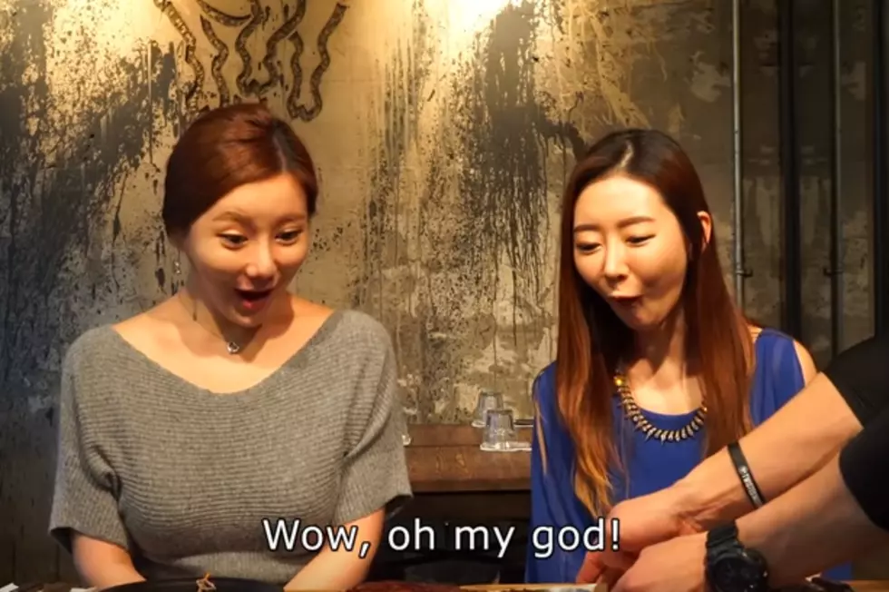 Korean Girls Try American BBQ For The First Time