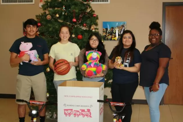 NHS Students, Faculty Donate to NISD&#8217;s Bike and Toy Drive