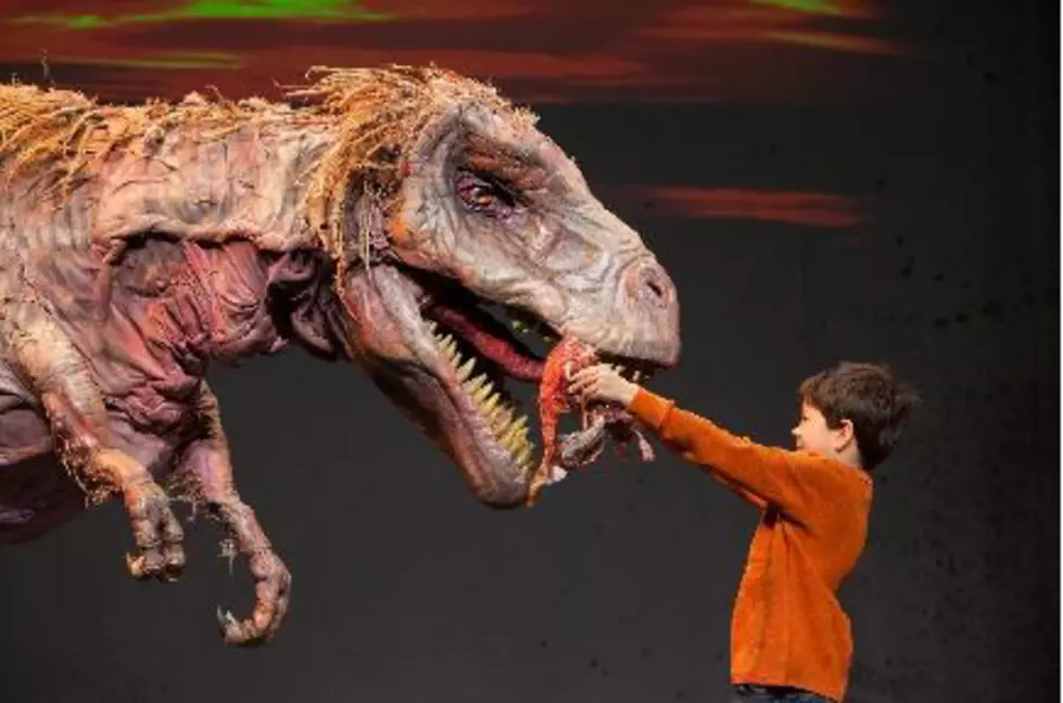 Dinosaurs Invade Lufkin This Sunday…and The Family Will Love it!