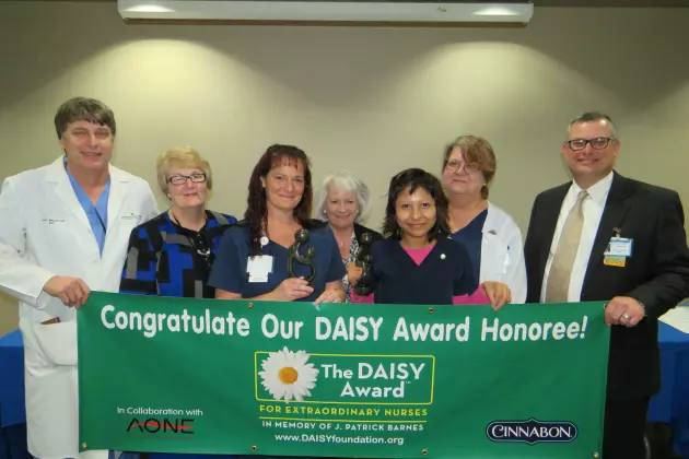 Nurses Honored with DAISY Award at CHI St. Luke’s Health-Memorial