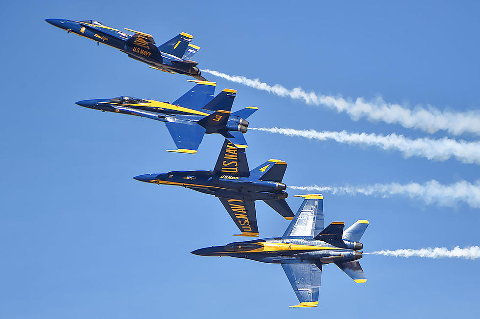 See the Stunning Cockpit View as the Blue Angels Flew over Houston
