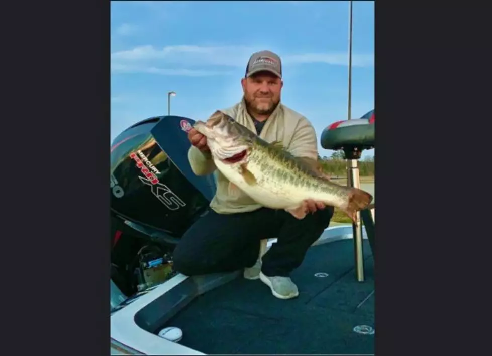 East Texas Angler Lands 13.44 Pound Bass on Lake Sam Rayburn