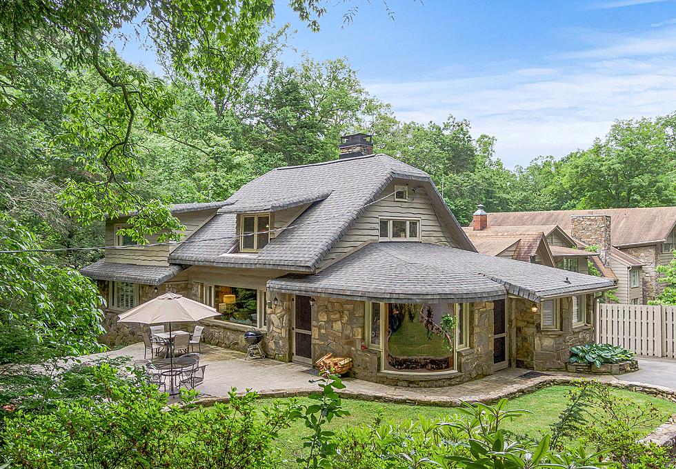 LOOK INSIDE: Billy Graham’s North Carolina Home is on the Market