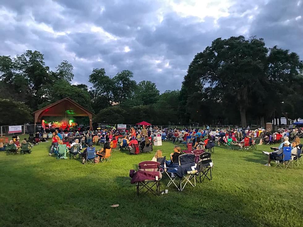 Fab 5 Concert in Nacogdoches, Texas Festival Park Is A 60’s Throwback