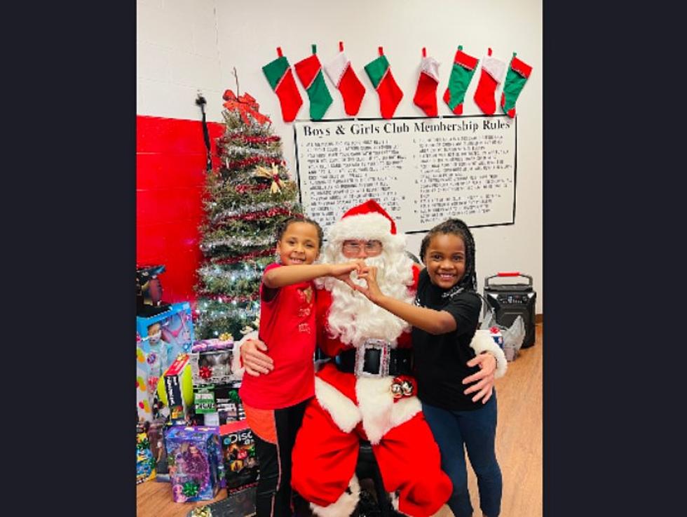 G-P in Diboll, Texas Brings an Early Christmas to Dozens of Kids