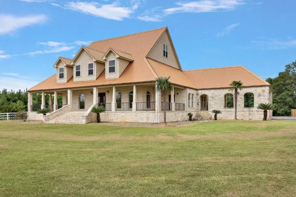 Lisa Johnson - Texas J Land & Properties/Jason Reina - Eastex Photography