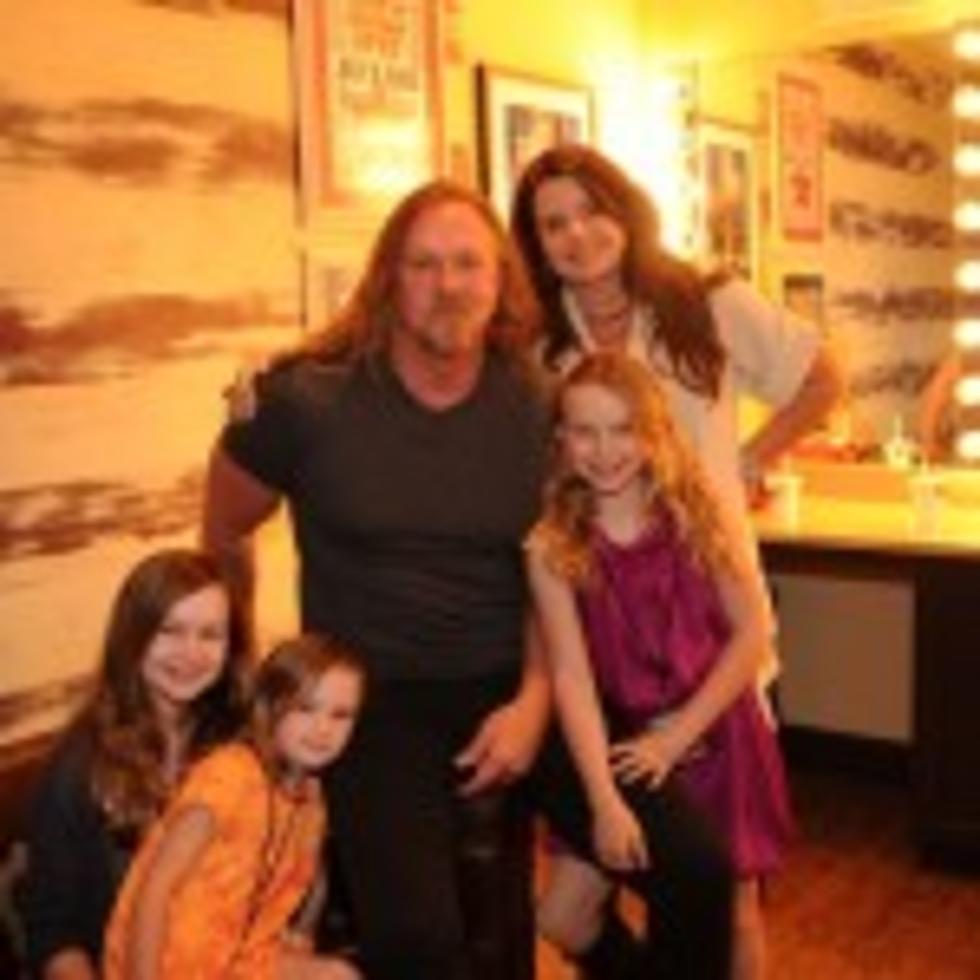 Trace Adkins Home Destroyed By Fire
