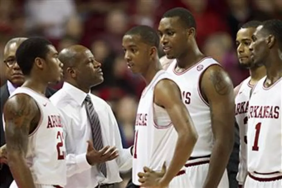 Hogs Hoop Season Mercifully Comes to an End [Poll]