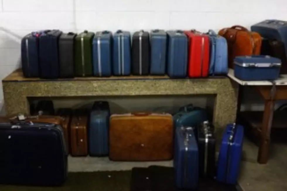 Weird Items Unclaimed at Airline Baggage Center-A Rattlesnake? [POLL]