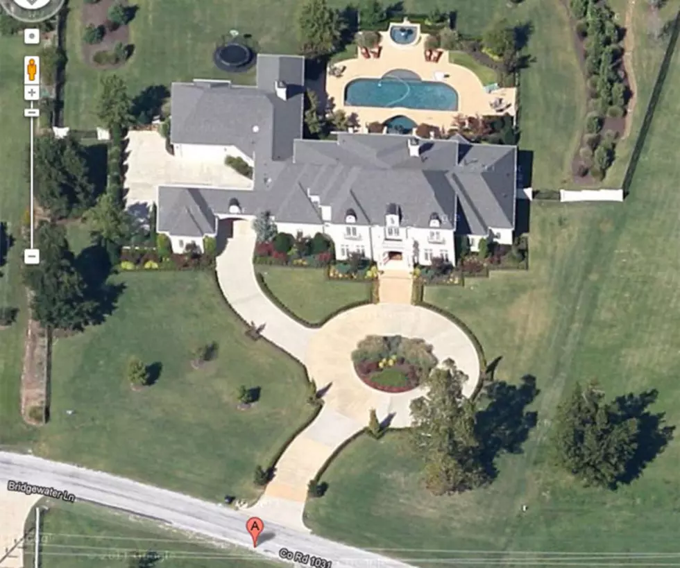 Petrino’s Fayetteville Mansion has Sold.