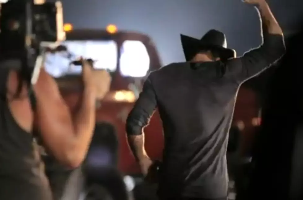 Tim McGraw&#8217;s &#8216;Truck Yeah&#8217; Behind the Scenes Sneak Preview [VIDEO]