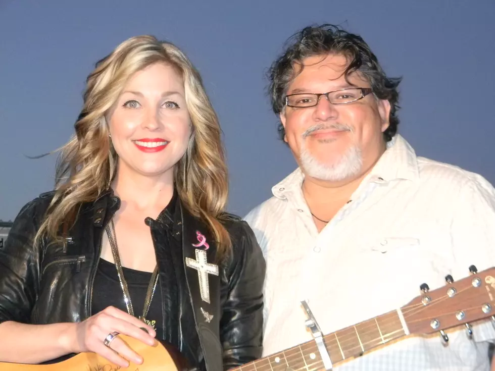 Songwriters on The Edge of Texas Concert Benefit For CASA [PHOTOS]