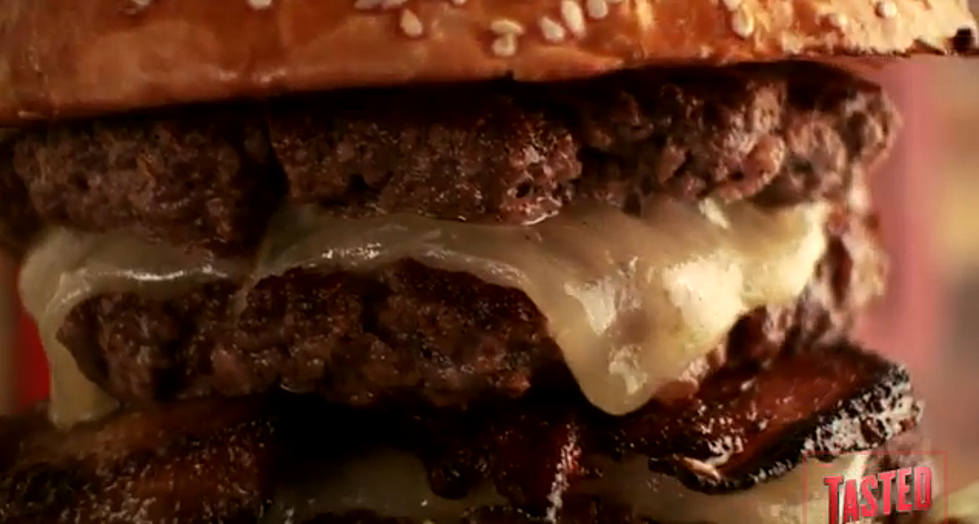 How to Turn an Ordinary Burger Into Something Festive [VIDEO]
