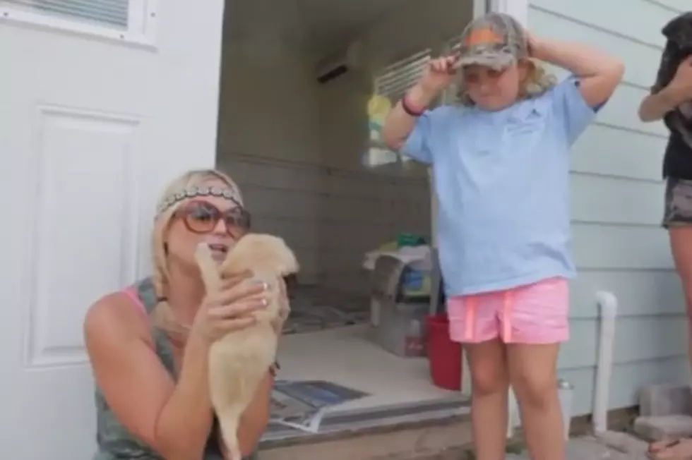 Miranda Lambert Visits Big Dog Ranch [VIDEO]