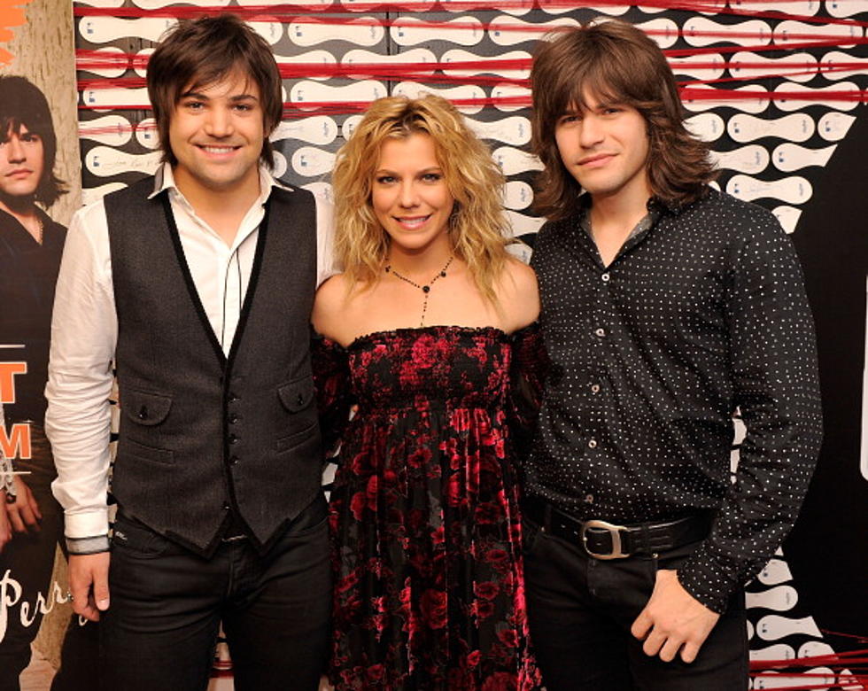 The Band Perry&#8217;s Kimberly Perry Engaged [VIDEO]
