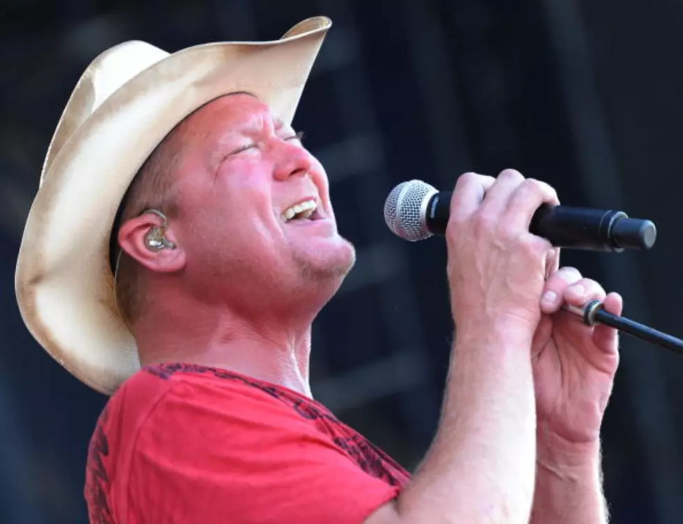Tracy Lawrence Ready For 8th Annual Turkey Fry [VIDEO]