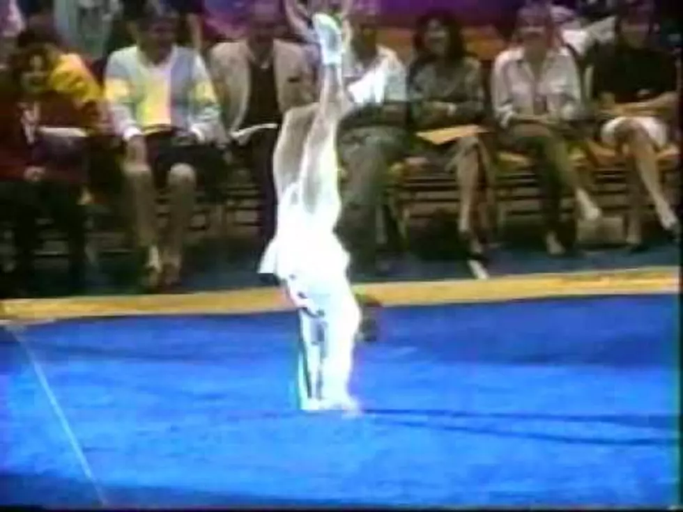 Another Funny Gymnastic Routine From Paul Hunt Aka Paulette Huntenova [VIDEO]