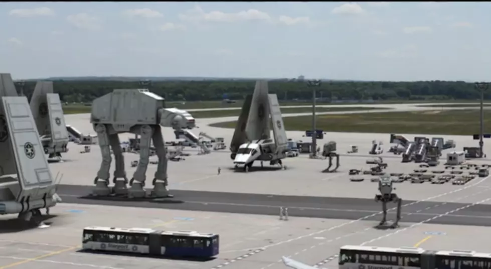 Star Wars Filming Caught on Video at Germany Airport [VIDEO]