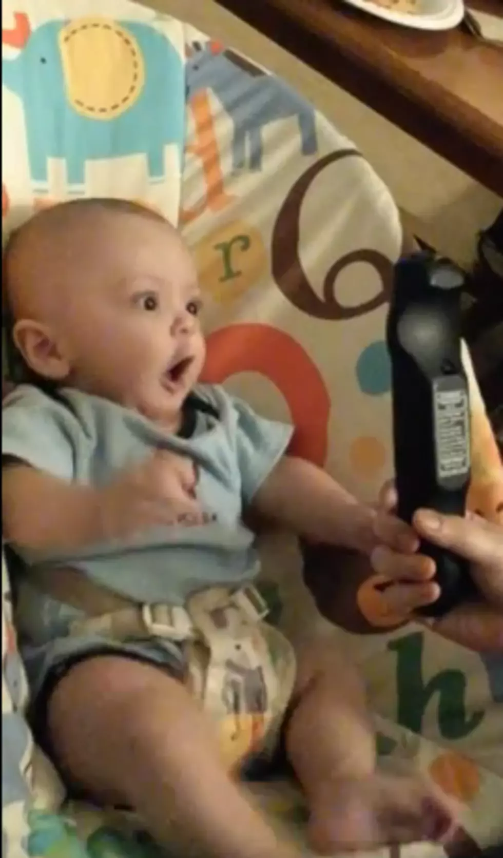 Baby Gets Excited Over a Remote Control [VIDEO]