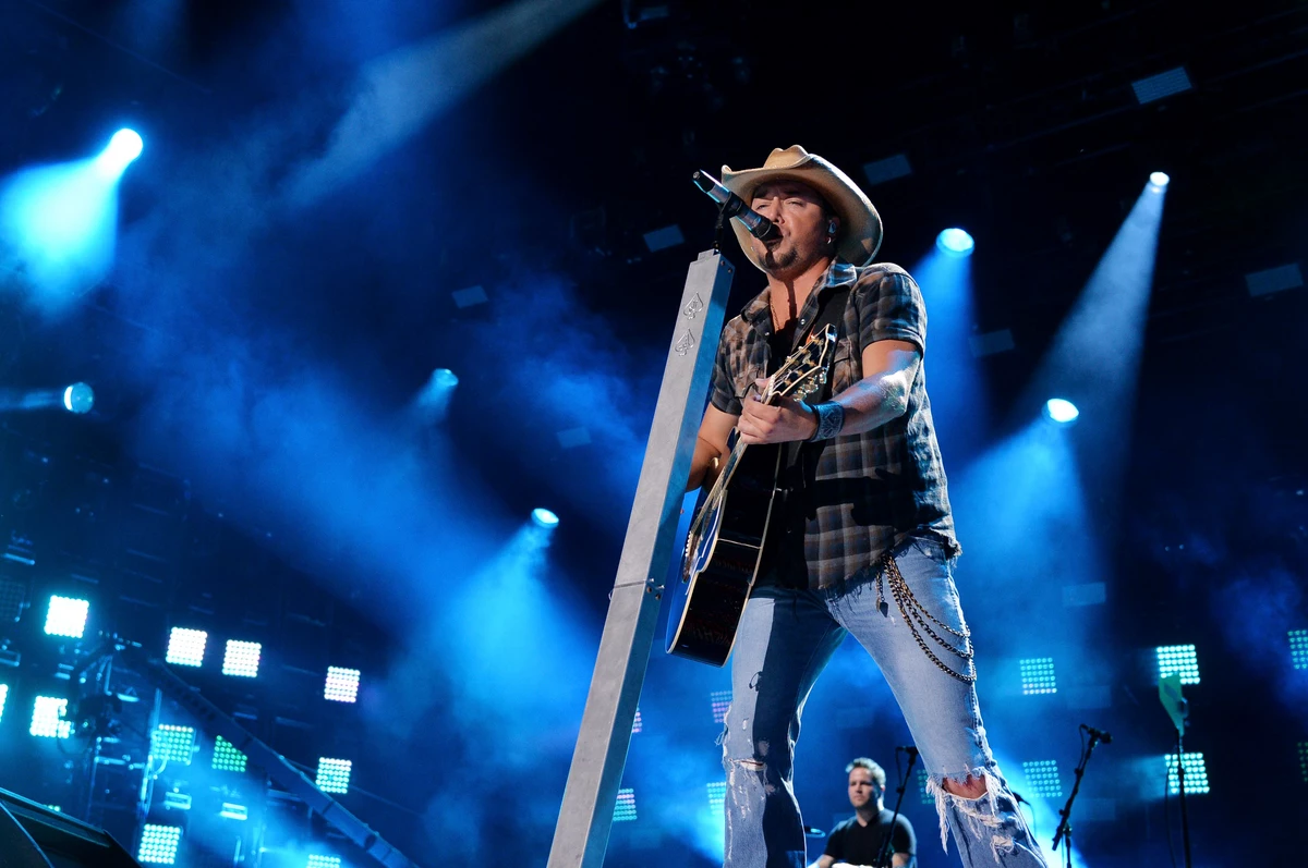 Win a Trip to Houston To See + Meet Jason Aldean in Concert