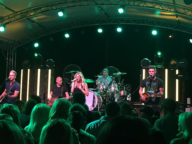 Kelsea Ballerini Proved Why She Should Be Everyone&#8217;s Favorite This Past Weekend