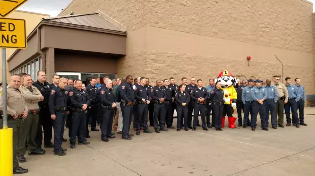 Shop With a Cop With the Texarkana Arkansas-Side Police [VIDEO]