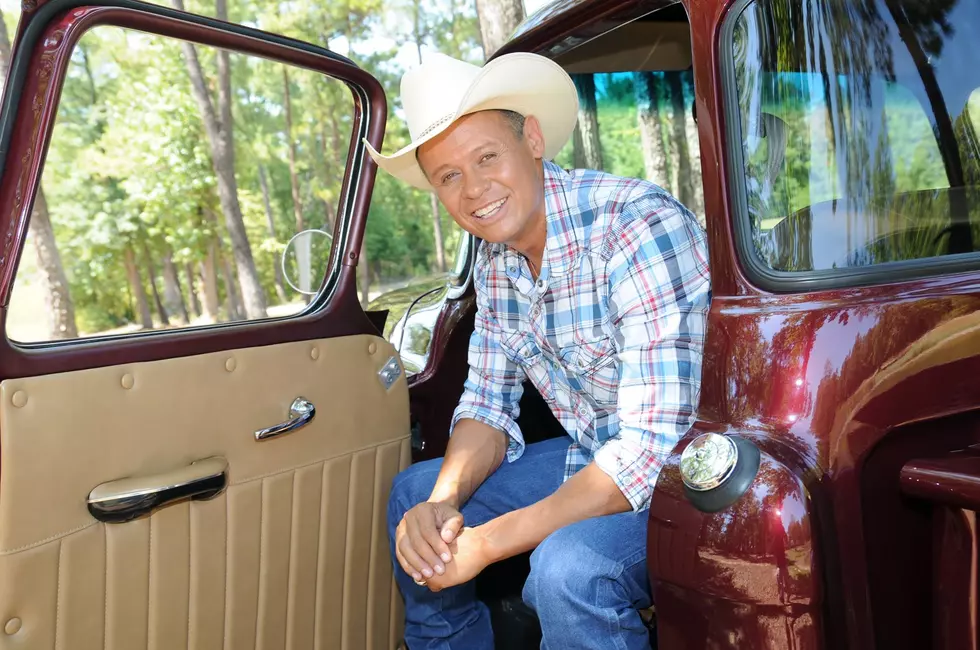 Don’t Miss Neal McCoy At Scottie’s Grill This Friday, June 15th