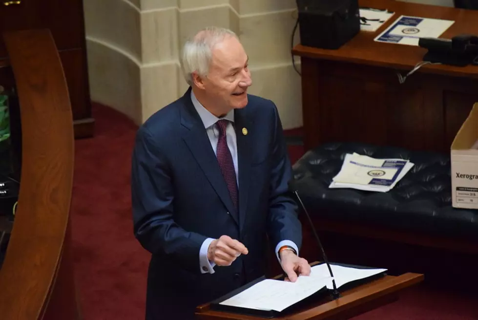 Arkansas Governor Delivers &#8216;State of the State&#8217; Address to 92nd General Assembly