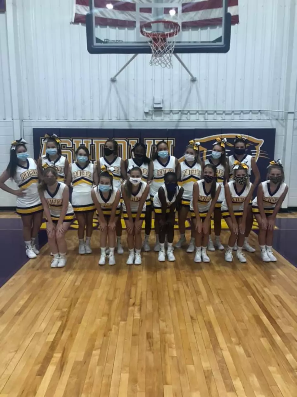 Ashdown Cheerleaders Perform Well in National Cheerleading Camp