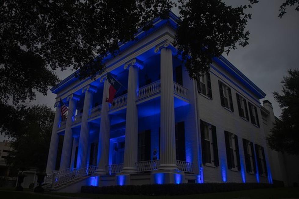 National Police Week &#8211; Texas Governor Lights Up Mansion Blue Through Saturday