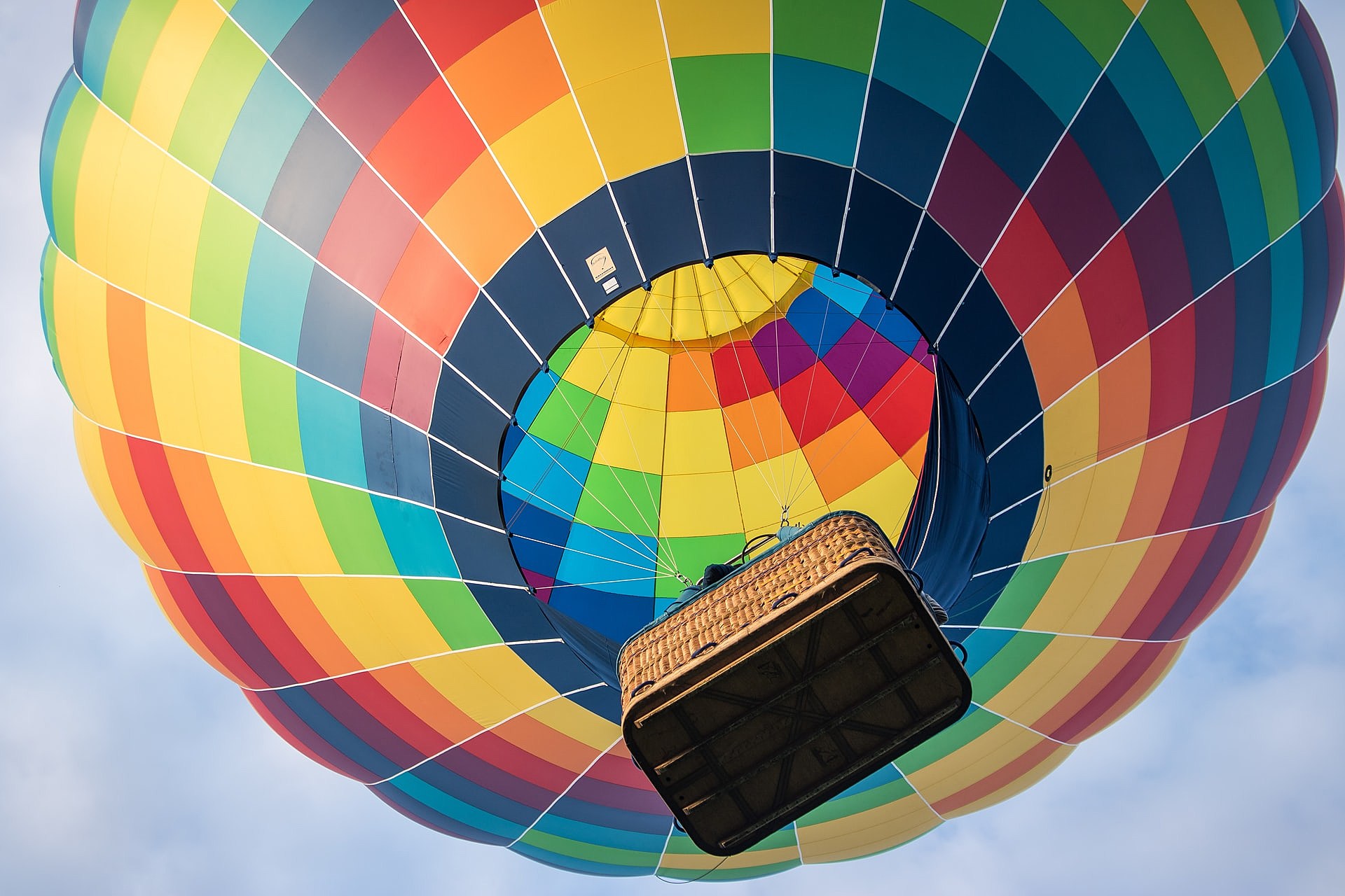 Beautiful Weather For 'Red River Balloon Rally' This Weekend
