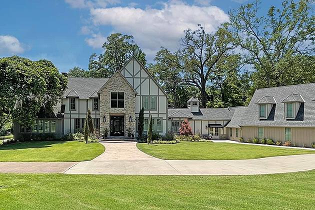 Is This The Best Party Home For Sale In Texarkana?