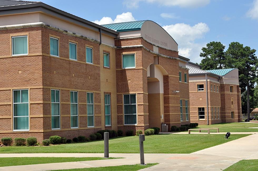 UAHT Ranked Third-Best Community College in Arkansas