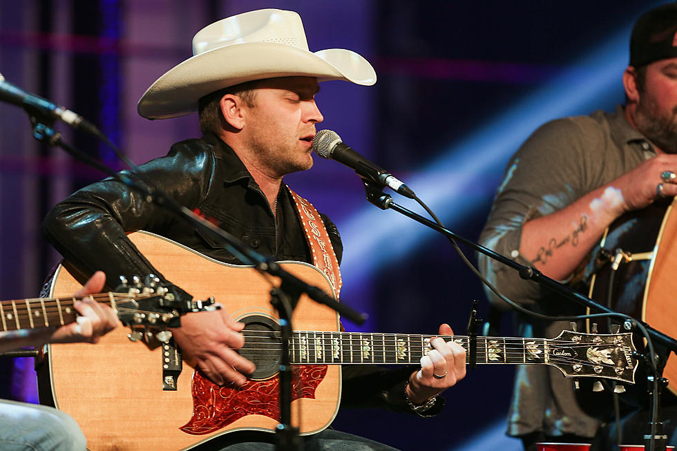 Justin Moore Opens for George Strait in Little Rock March 18