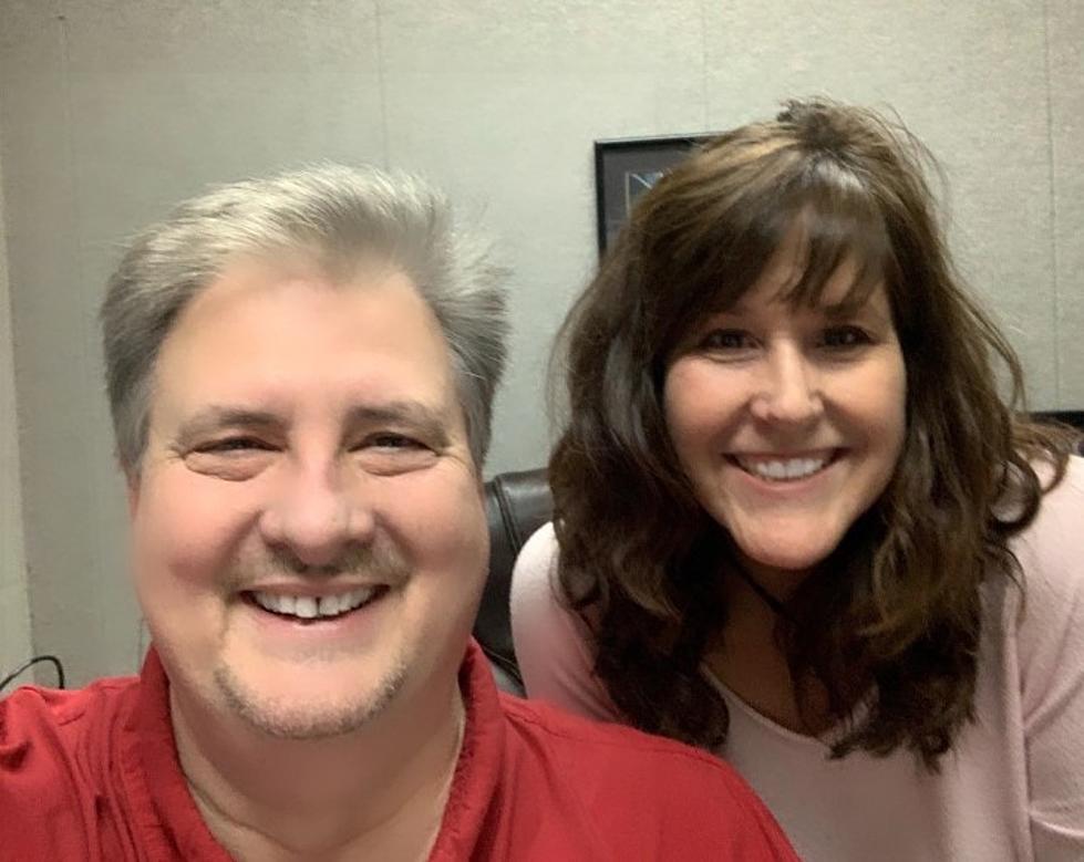 Jim & Lisa 'The Wake Up Crew' Up For 2022 'DJ of the Year' in Ark