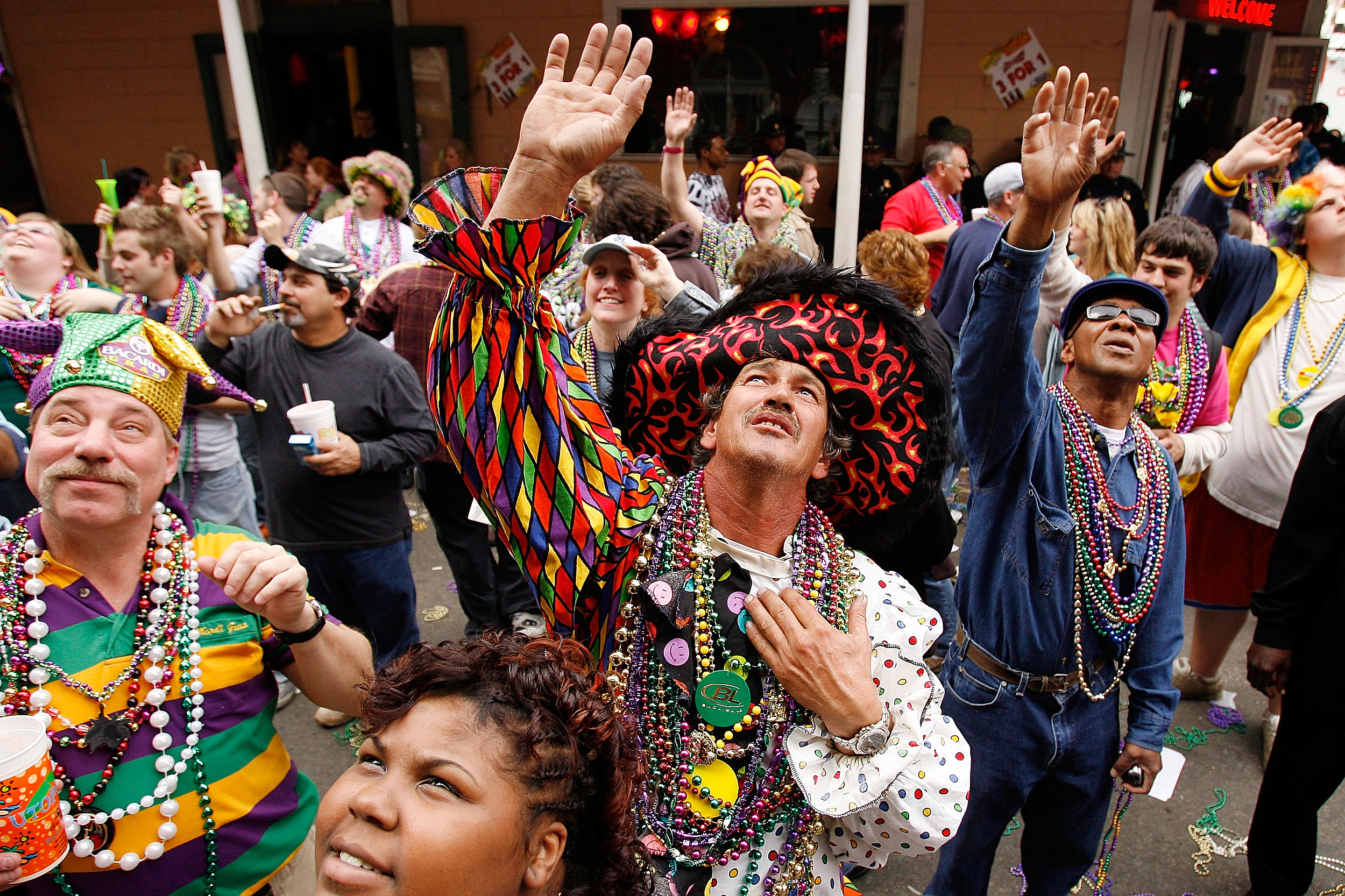 Mardi Gras Beads Tradition Flash 