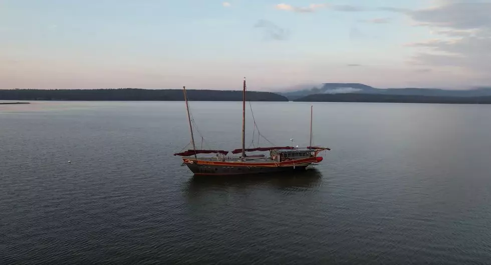 Is That a Pirate Ship on Beautiful Lake Dardanelle in Arkansas?