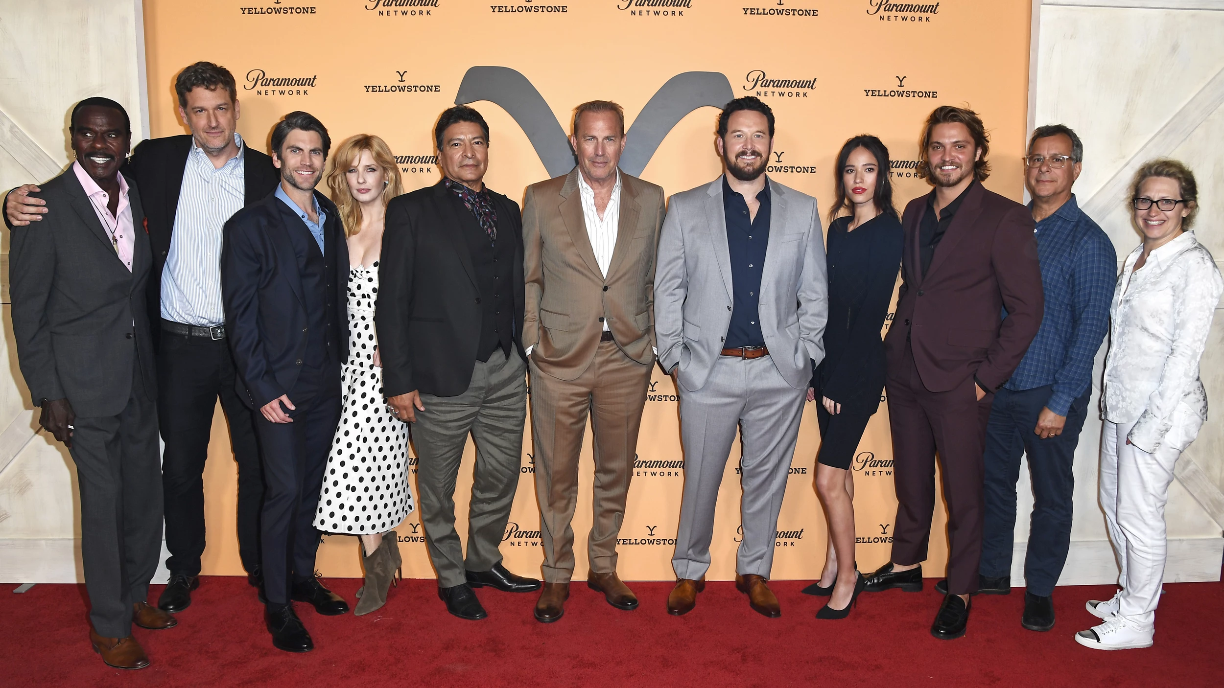 Jennifer Connelly takes her son Kai and husband Paul Bettany to the Top Gun  premiere - Mirror Online