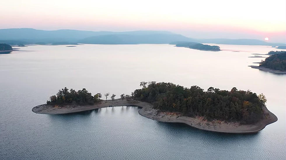 Arkansas&#8217; Largest Lake Land of 200 Islands + Bird Island