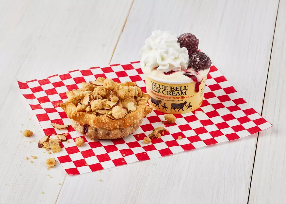 Fernie's Fried Cherry Pie In The Sky - BigTex Choice Awards 2023